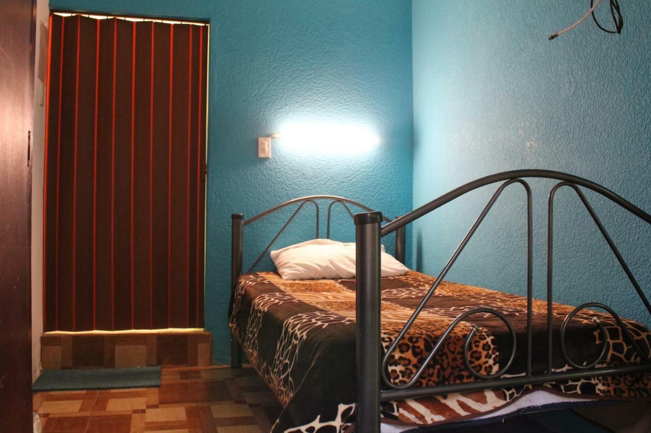 Hostal Killa Llullu Кито Экстерьер фото